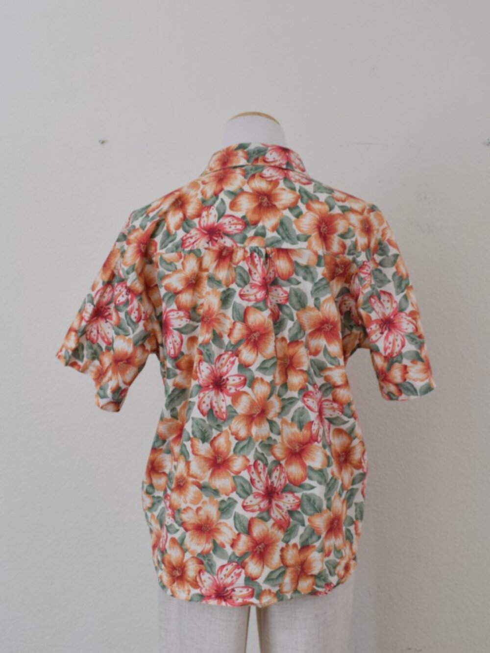 Vintage 90s Cotton Floral Women's Blouse by Fire-Islander | size Large - Picture 3 of 10